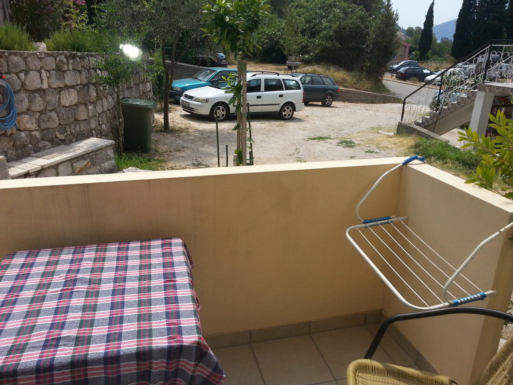 Apartments Montenegro Risan Cuckovic Bilik gambar