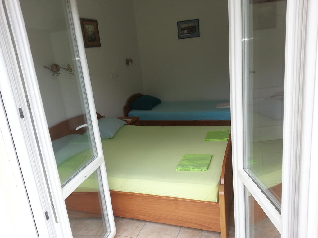 Apartments Montenegro Risan Cuckovic Bilik gambar